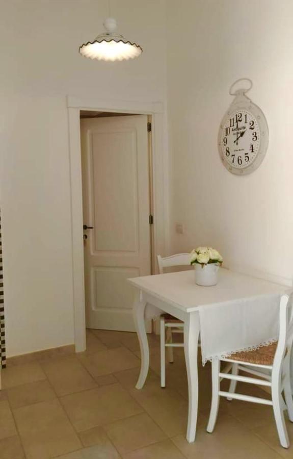 Dimora Palmieri Di Charme Bed and Breakfast Monopoli Exteriör bild