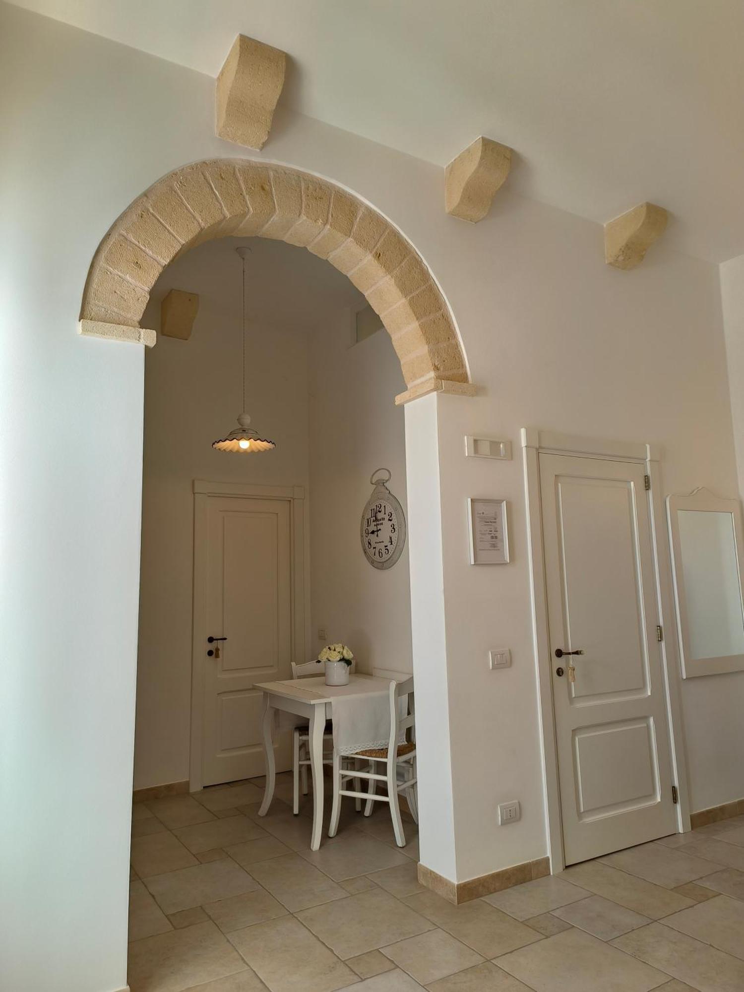 Dimora Palmieri Di Charme Bed and Breakfast Monopoli Exteriör bild