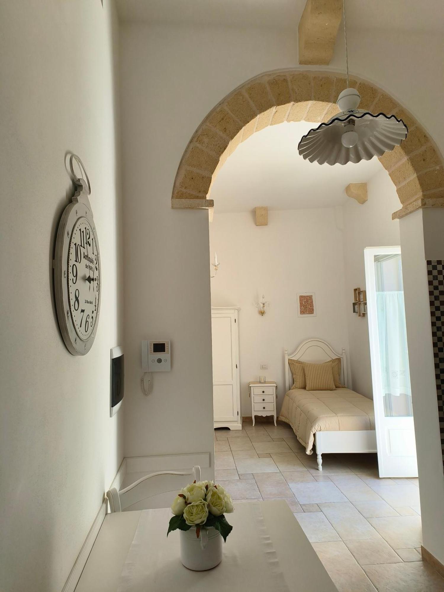 Dimora Palmieri Di Charme Bed and Breakfast Monopoli Exteriör bild