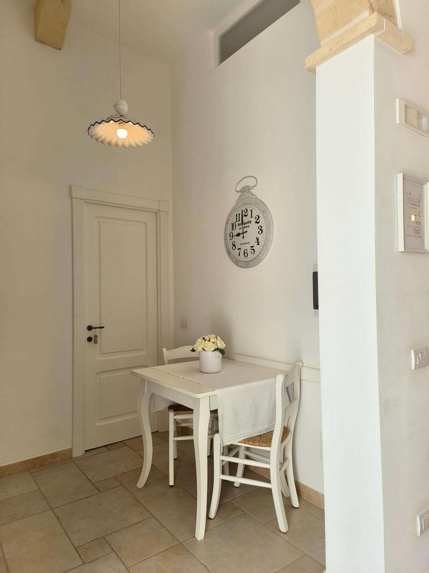 Dimora Palmieri Di Charme Bed and Breakfast Monopoli Exteriör bild